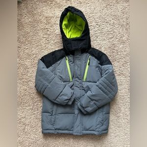 Puffer Boy Jacket with Detachable Hoodie Size Medium (10/12)